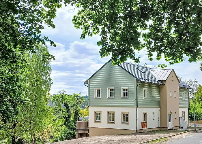 V Kapradi-3 By Interhome Daire